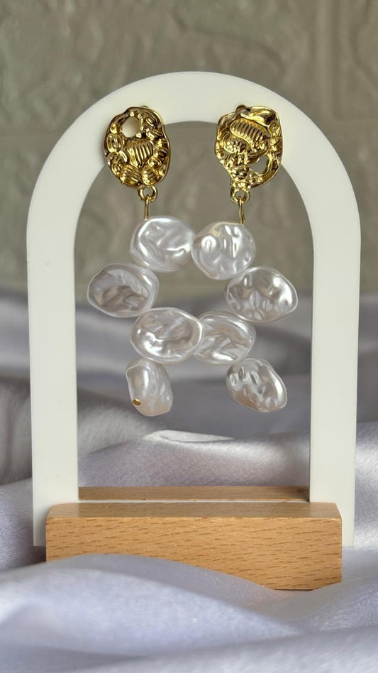 The Lune Earrings