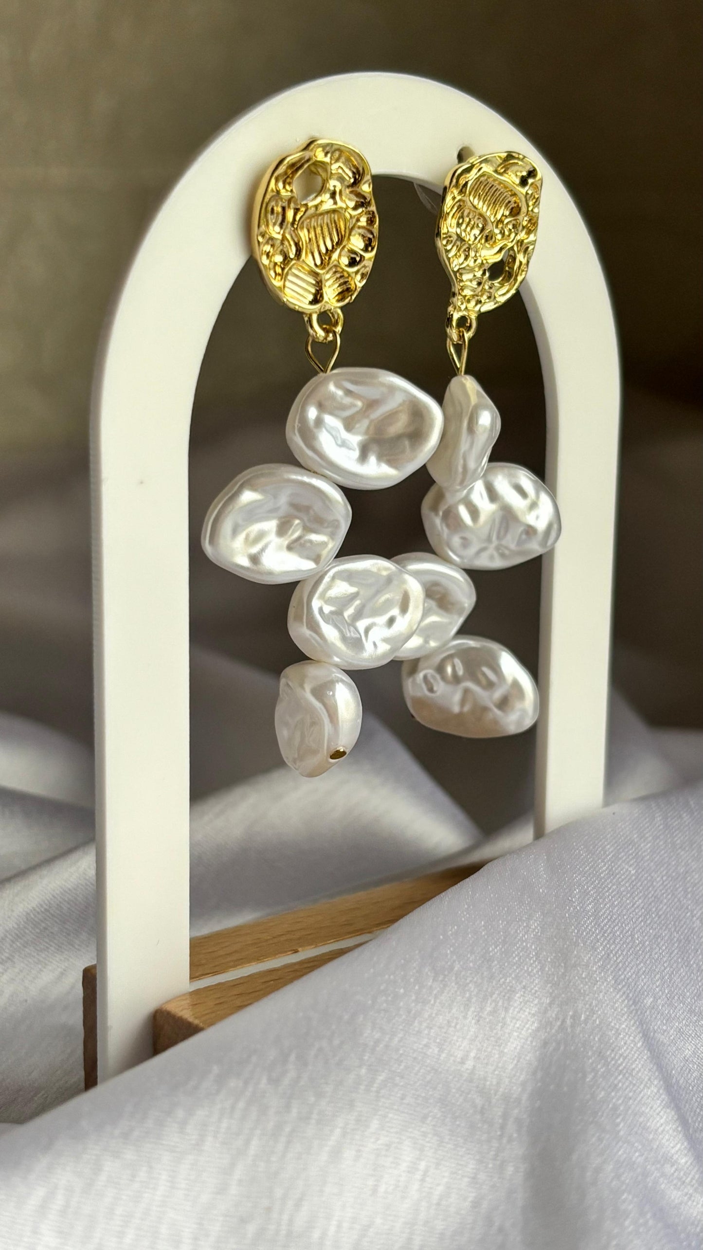 The Lune Earrings