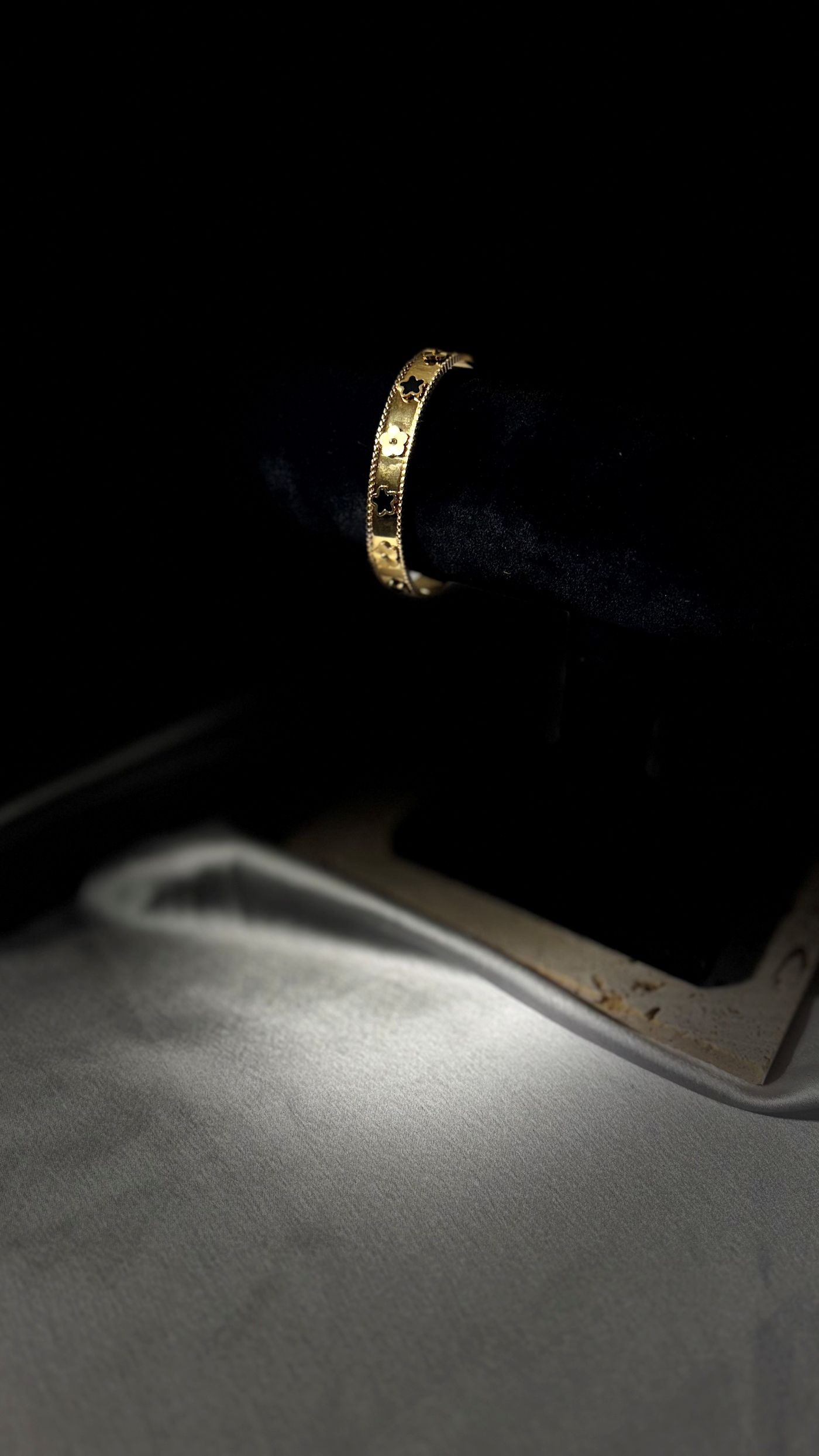 Amore bracelet