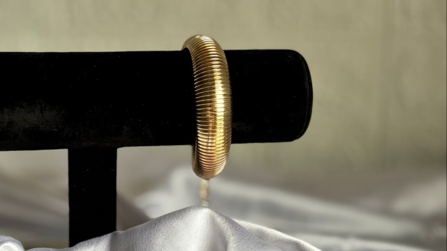 Twyst bracelet